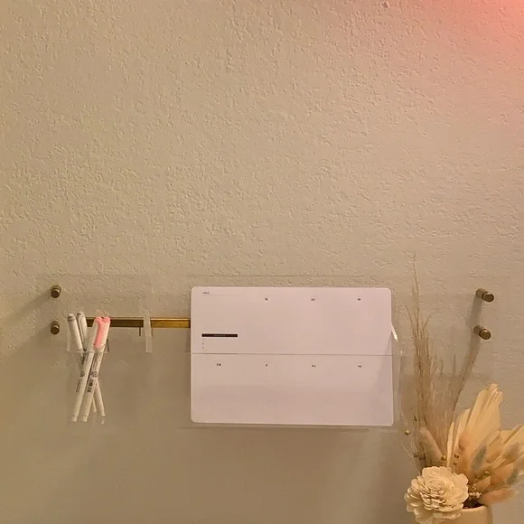 Russell + Hazel Acrylic Wall Valet, Accessory Cup - Picture 10 of 12